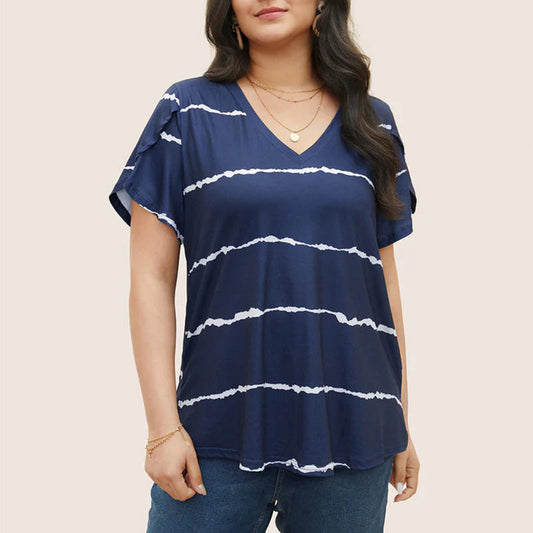 T-shirt rayé à manches courtes et col en V grande taille pour femmes